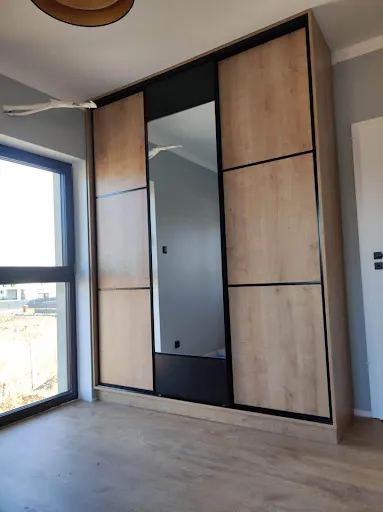 Meble na wymiar Damian Kowalczyk